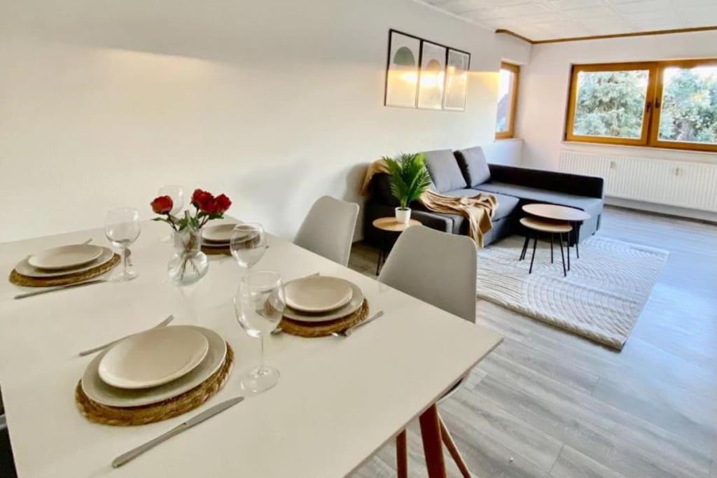 Schoene Zentrale Wohnung Naehe Hb 게르메르샤임 외부 사진